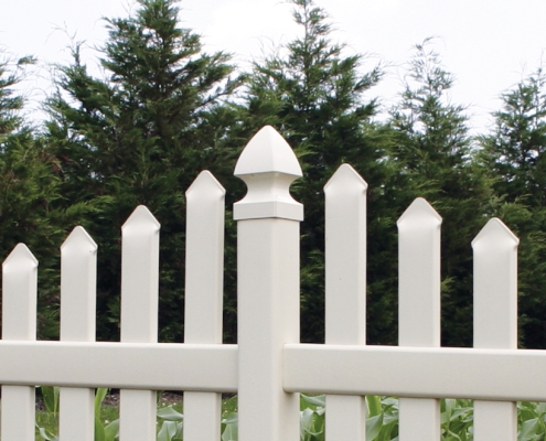 picket and yard fencing